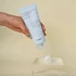 Slika 2/3 - Cosrx Hydrium Triple Hyaluronic Moisture Cleanser - Pjena za Čišćenje s Hijaluronskom Kiselinom 150ml